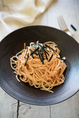  Mentaiko Spaghetti: Sự kết hợp hoàn hảo giữa vị umami đậm đà và độ cay nồng nàn của trứng cá Alaska!